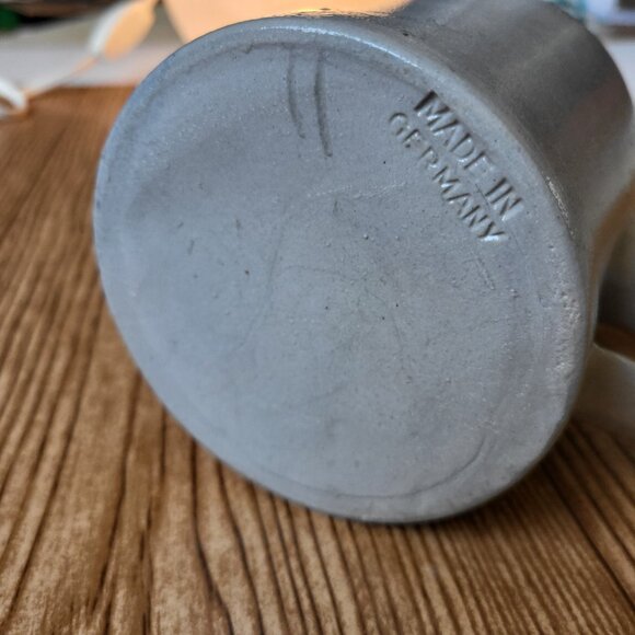 Vintage Hofbrauhaus Munchen Stoneware Beer Stein 0.5L Collectible - Picture 7 of 8